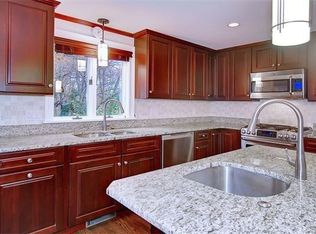 303 Winchester St APT C, Newton, MA 02461