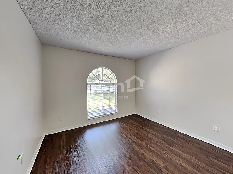2273 Heathwood Cir — Photo 19