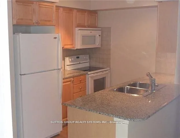 35 Viking Ln #1032 — Photo 3