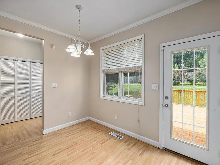 3209 Livia Cir — Photo 25