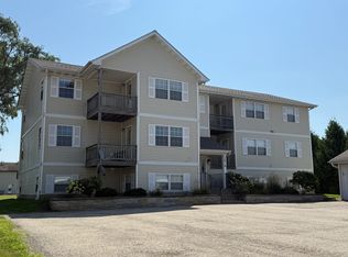 2918 Chartres St #2N, La Salle, IL 61301