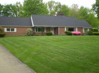 1317 Black Friar Ln, Canfield, OH 44406