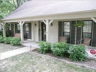 4th image of 8112 Dogwood Villa Dr