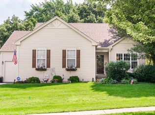 1246 Water Stone Cir, Wauconda, IL