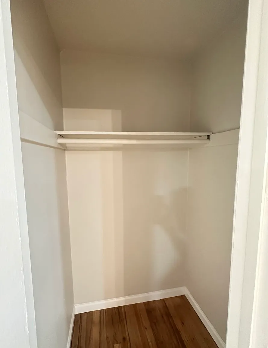 2 bed, $1,800 — Photo 3