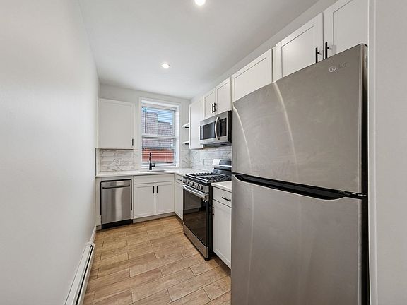 2nd image of 286 Central Ave Unit 3R