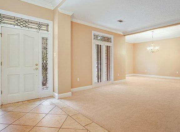 4th image of 215 Blue Crane Dr #1