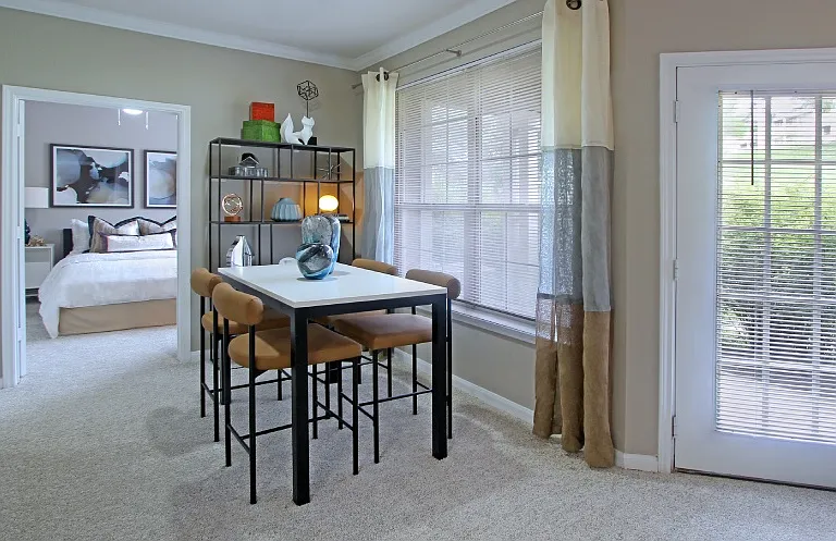 Breckenridge Apartments — Photo 22