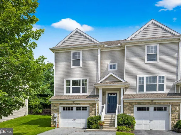 230 Millstone Dr, Mountville, PA 17554