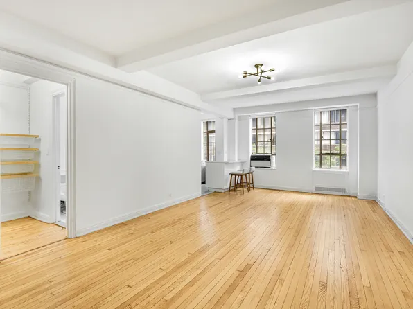 333 West 56th Street image 1 of 7
