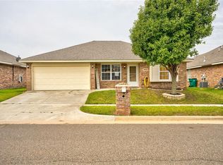 8033 Erryn Ln, Oklahoma City, OK 73135