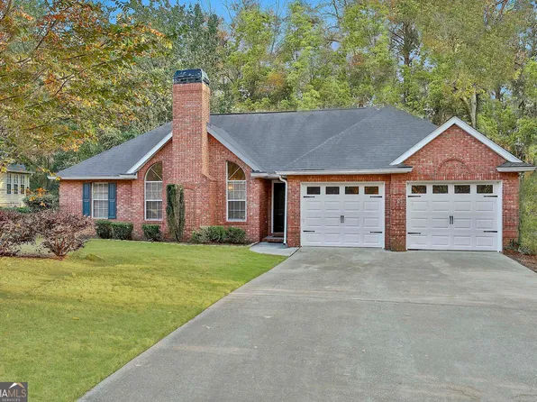 613 Ambrose Ln, Peachtree City, GA 30269