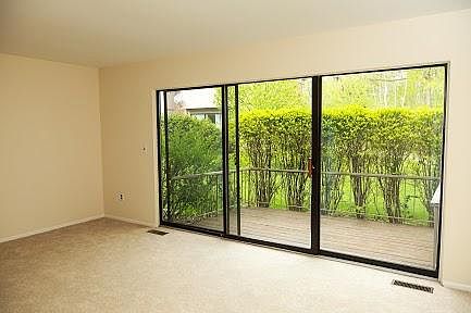 Famly room to rear deck