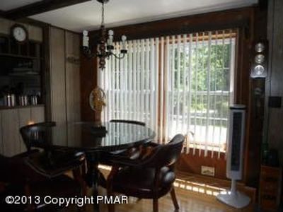 164 Rock Ledge Dr, Cresco, PA, 18326