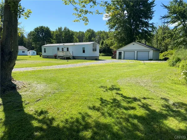 3744 Pine Ridge Rd, Canastota, NY 13032