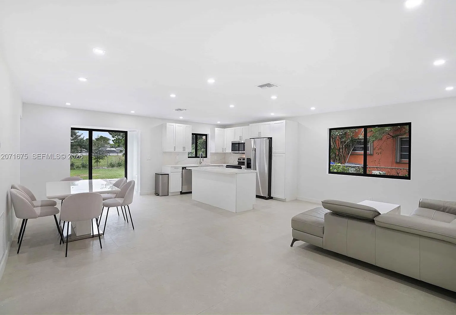 Sunshine Park Estates Add — Photo 1