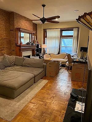 3rd image of 632 W 158th St