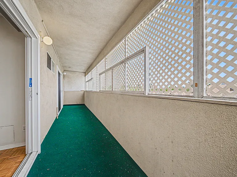6342 Morse Ave #309 — Photo 41