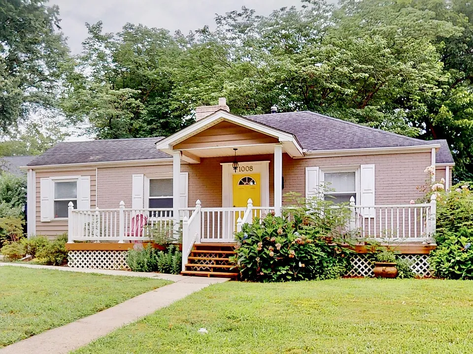 1008 Leigh Ave