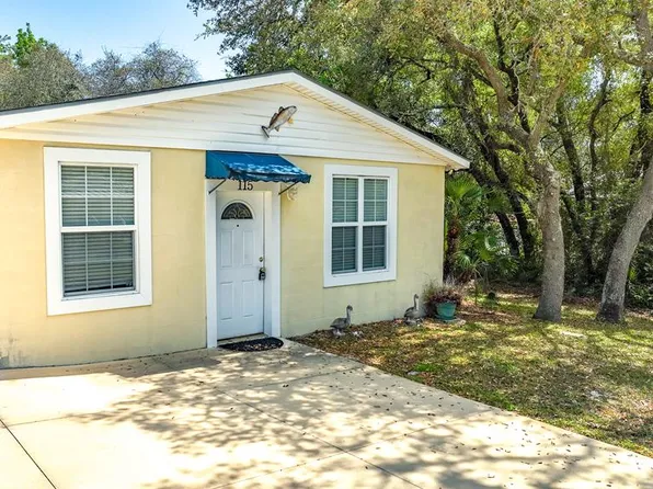 115 Arizona St, Lanark Village, FL 32323