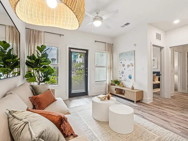 Forena Luxury Living — Photo 44