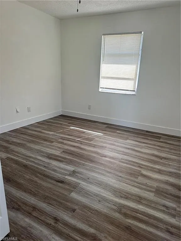 2 bed, 2.0 bath, 940 sqft, $1,500 — Photo 3