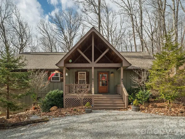 1600 Black Oak Dr, Sapphire, NC 28774
