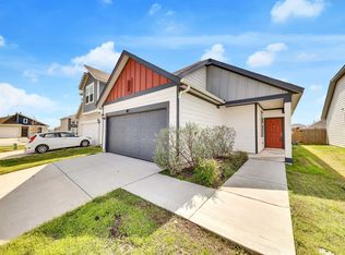 12121 Cimaizon Dr, Austin, TX 78725