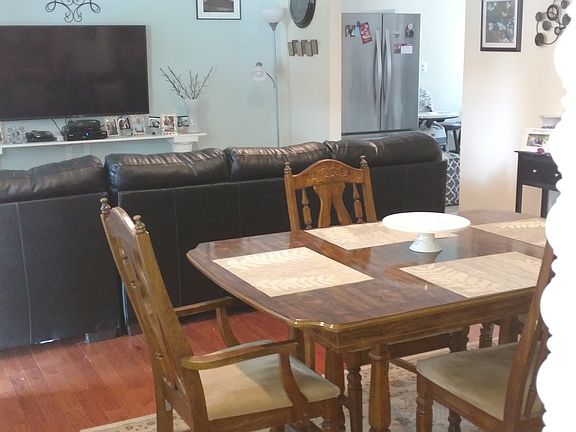 Living Room/Dining Room