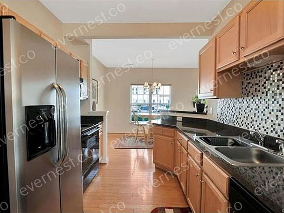 2nd image of 9903 Magnolia Pointe Ct