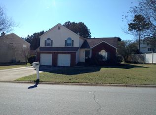 7165 Oakwood Cir, Rex, GA 30273