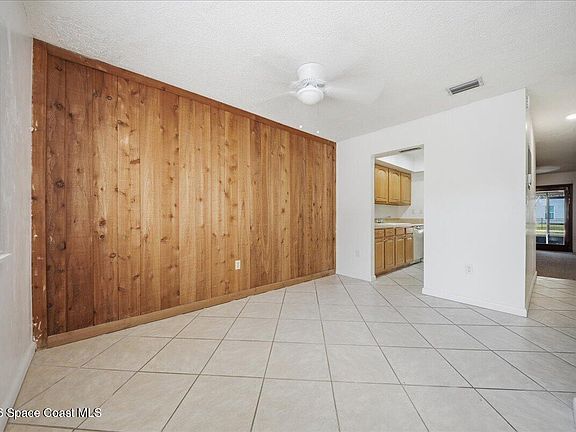 5th image of 4023 Mount Sterling Ave