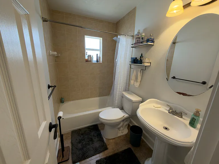 206 N Beverly Ave — Photo 13
