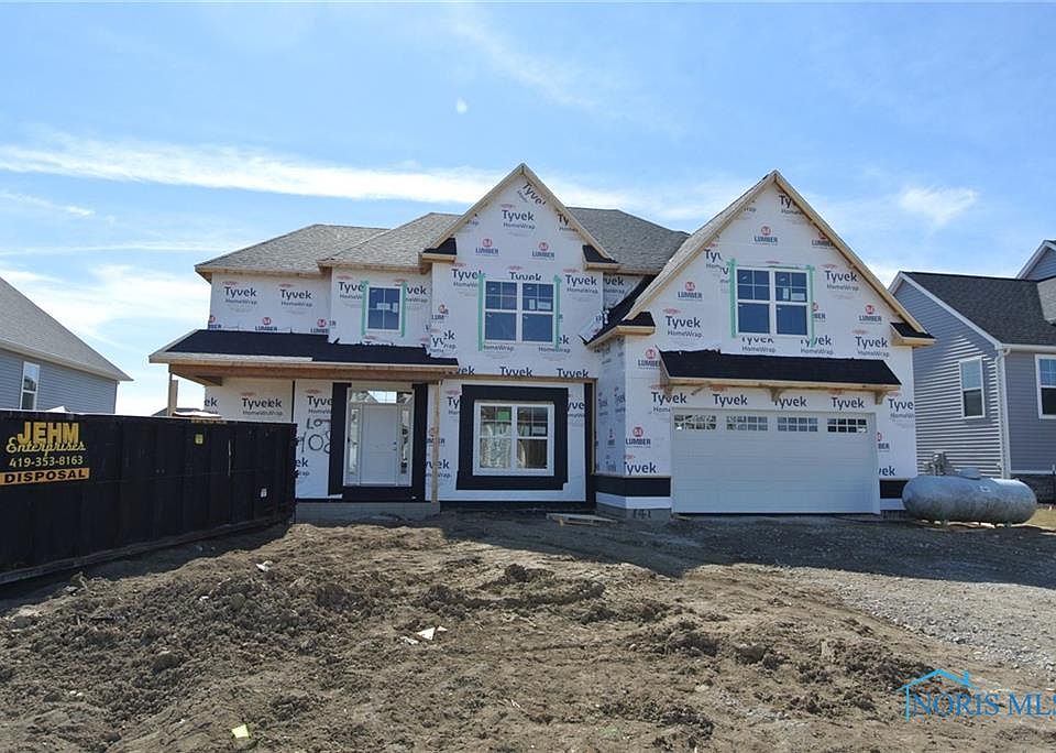 1st image of 141 Taylors Mill Cir