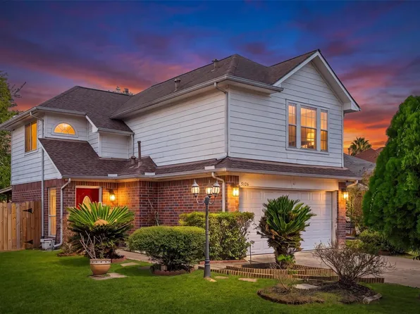 5426 Bourgeois Rd, Houston, TX 77066