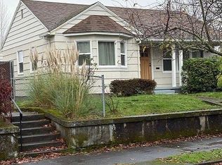 246 SE 75th Ave, Portland, OR 97215