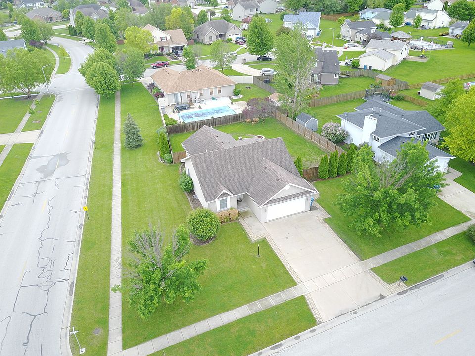 1st image of 1509 Carol Anne Dr