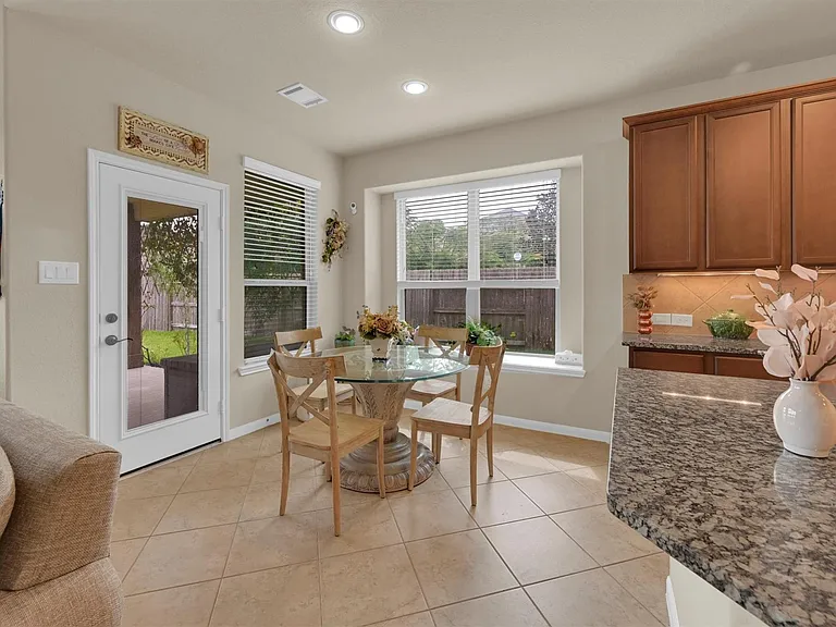 18735 Waketon Dr — Photo 13