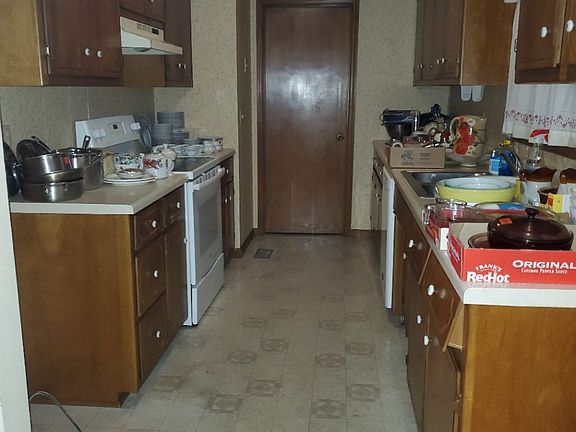 3rd image of 308 McKinney St
