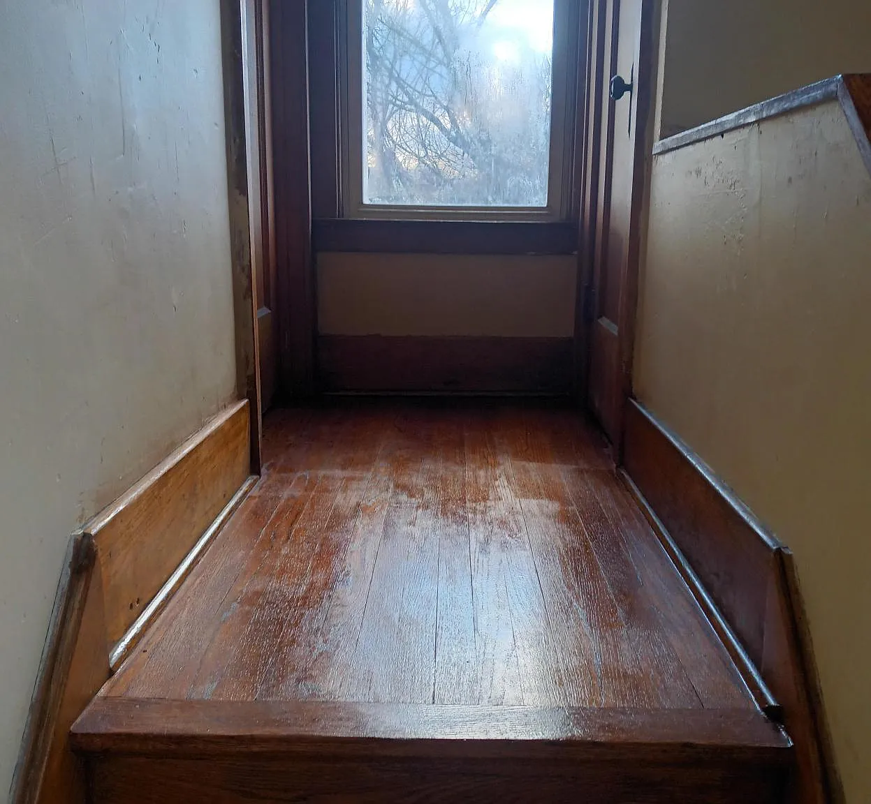 3 bed, 1350 sqft, $1,695 — Photo 2