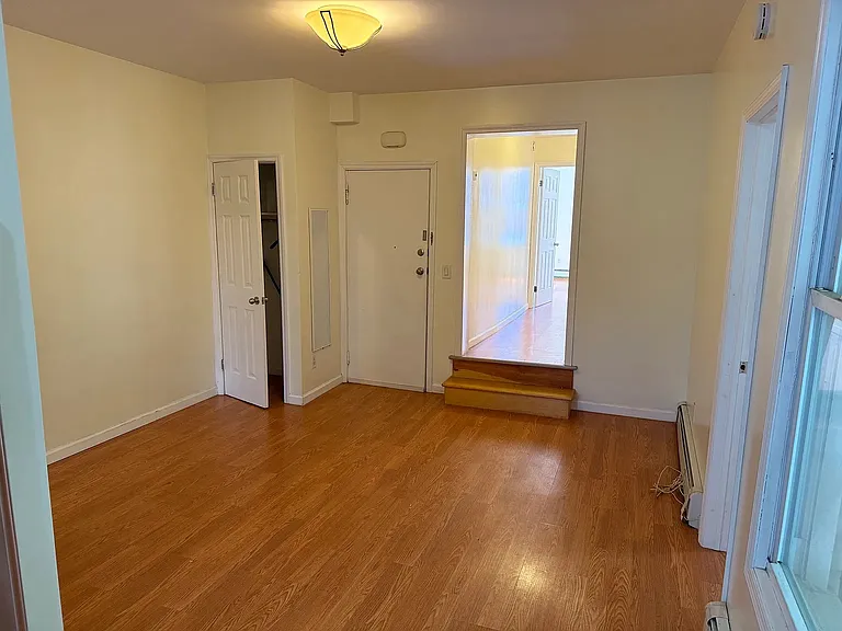 723 Willow Ave #3C — Photo 2