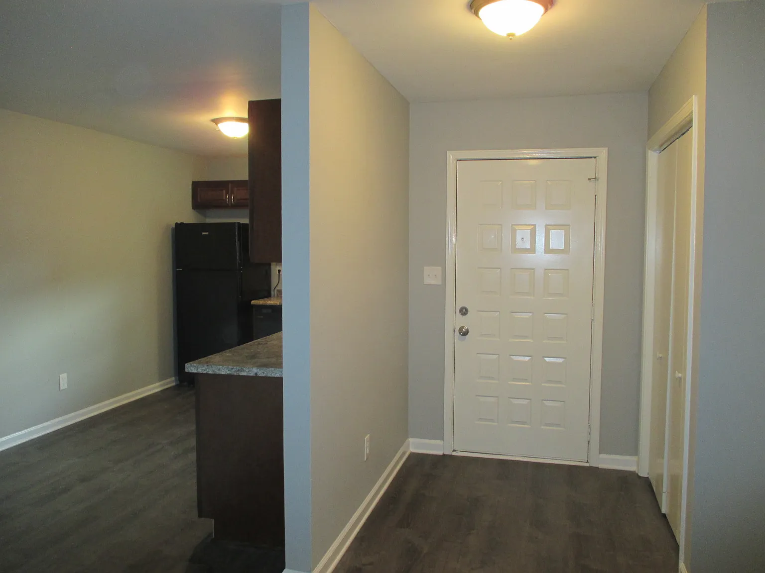 3 bed, 3284 sqft, $1,495 — Photo 4