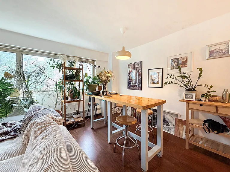 2101 Chestnut St #417 — Photo 7