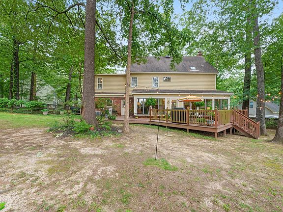5th image of 732 N Tree Dr