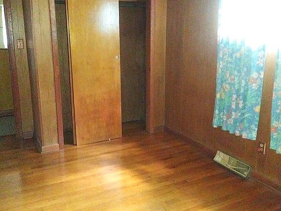 3rd image of 475 Secrist Ln