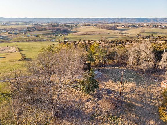 5th image of 5550 Thornspring Heights Ln