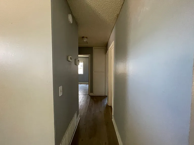 8666 Hillery Dr — Photo 14