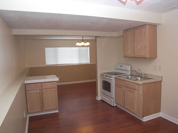 finished basement w/kitchen