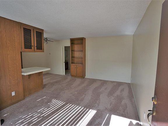 2nd image of 4151 Mississippi St APT 9