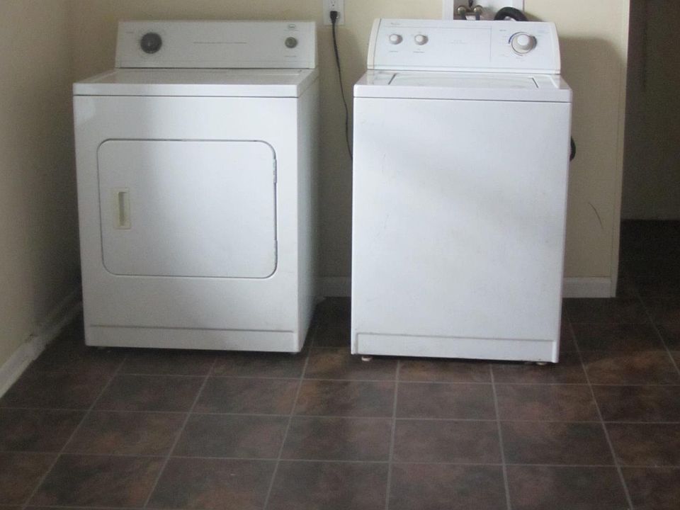Washer & Dryer not Included